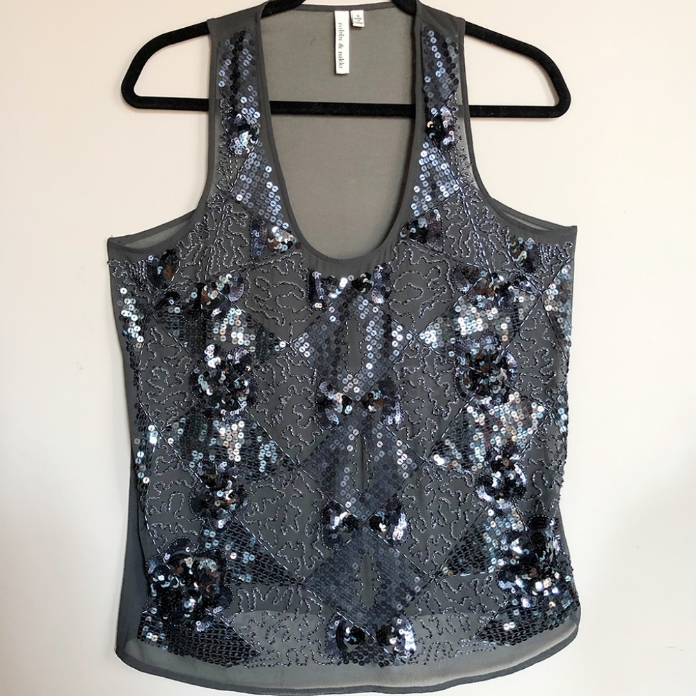 Robbi & Nikki gray sleeveless blouse sequin